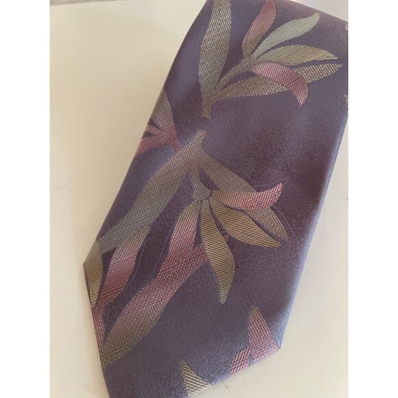 J. Garcia Men's Silk Necktie Pastel Purple Pink Green All Over Leaves Print JL - Picture 2 of 8